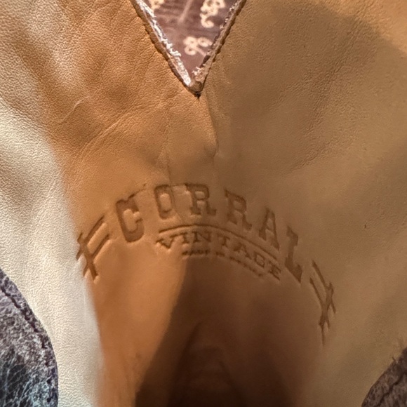 Corral Dark Brown Embroidered Heeled Western Boots - Picture 4 of 4